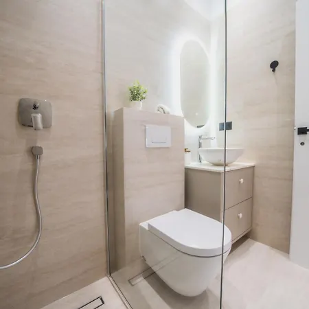 Luxury Apartment & Rooms Aurea Apartament *